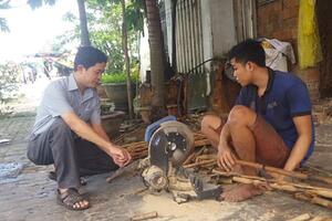 Từ thất nghiệp thành ông chủ mây tre đan