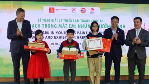 Trao giải cuộc thi vẽ tranh "Đan Mạch trong mắt em"
