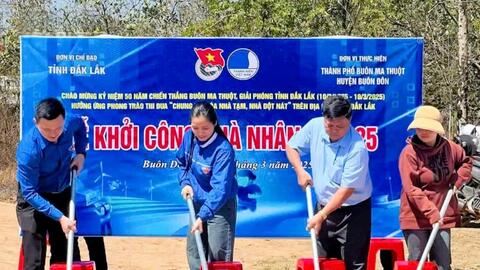 Tuổi trẻ Đắk Lắk chung tay hỗ trợ xóa nhà tạm