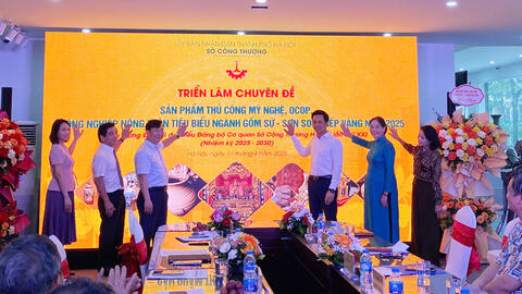 Triển lãm chuyên đề gốm sứ - sơn son thếp vàng năm 2025: Mở rộng cơ hội hợp tác