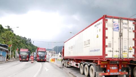 Ngày 10/03/2026: Các cửa khẩu Lạng Sơn thông quan 1.820 xe chở hàng hoá