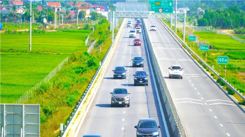Đề xuất quy hoạch thêm 2 cao tốc vành đai kết nối loạt cửa khẩu phía Bắc