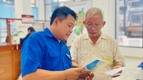 Gia Lai: Khi 'bình dân học vụ số' về tận buôn làng