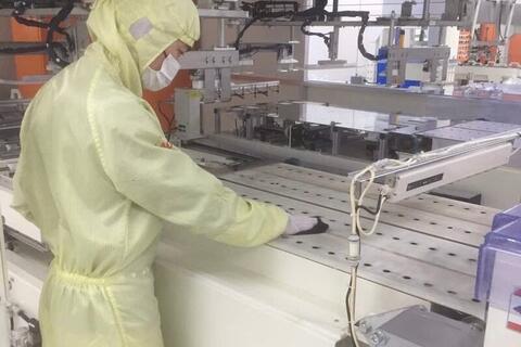 Làm xanh nhà máy, nâng tầm năng suất