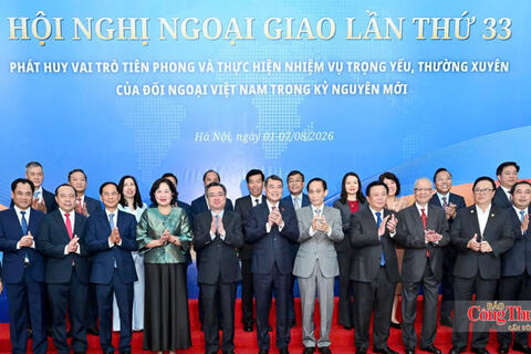 Ngoại giao phục vụ phát triển đất nước trong giai đoạn mới