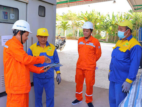 Chủ động nhiều kịch bản, bảo đảm cung ứng điện mùa khô tại phía Nam