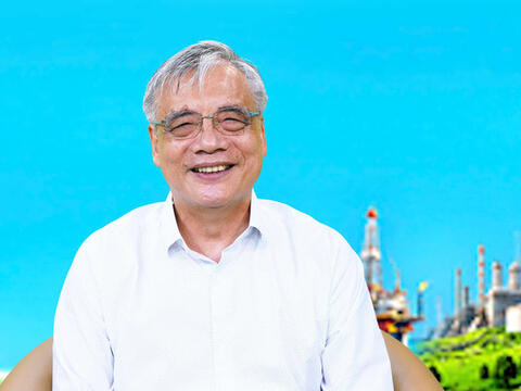 PGS.TS Trần Đình Thiên: Xăng E10 mở lối tái cơ cấu nền kinh tế theo hướng tăng trưởng xanh