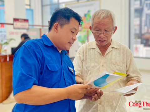 Gia Lai: Khi 'bình dân học vụ số' về tận buôn làng
