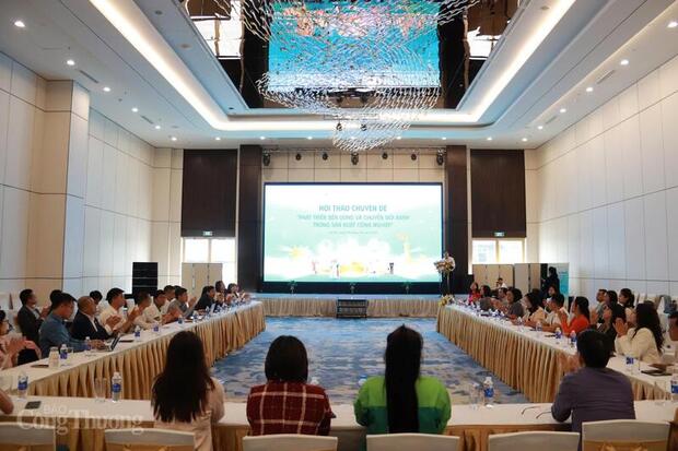 Khai mạc Hội thảo ‘Phát triển bền vững và chuyển đổi xanh trong sản xuất công nghiệp’