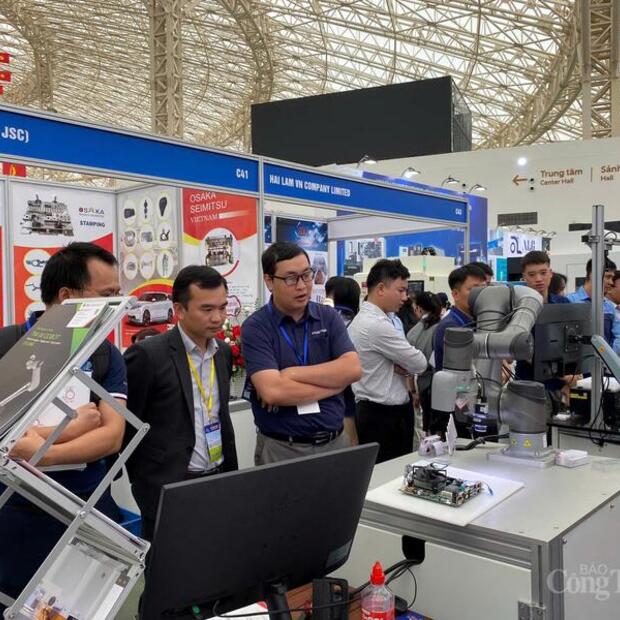 Hà Nội: Thúc đẩy công nghiệp hỗ trợ, kết nối chuỗi sản xuất toàn cầu