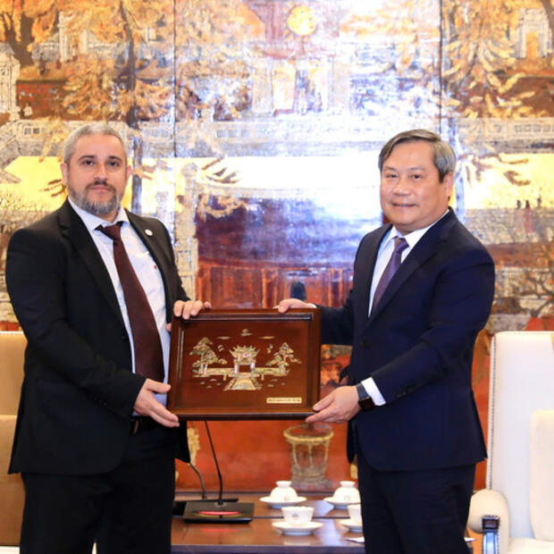 Hà Nội sẵn sàng 'dọn tổ' đón 'đại bàng' từ các nước Ả Rập