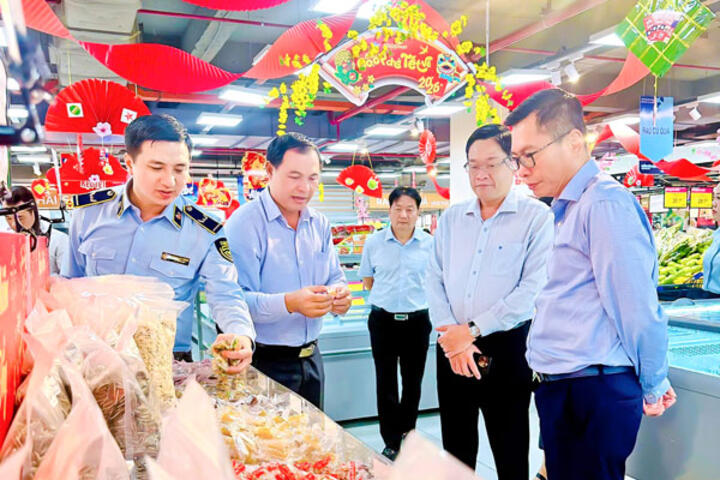 Chủ động giữ ổn định thị trường mùa Tết