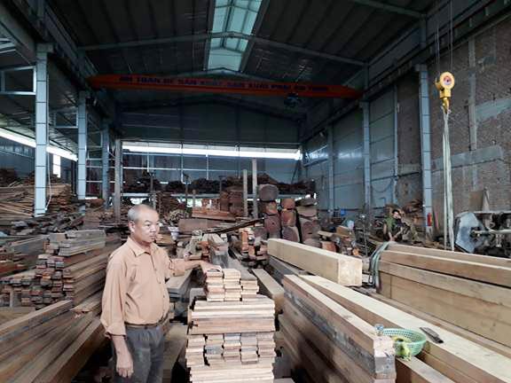 Phát triển doanh nghiệp, gương mẫu trong xây dựng nông thôn mới
