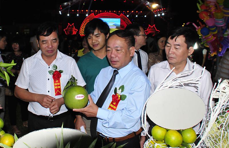 TTKNQQ: Khai mạc Hội chợ triển lãm nông nghiệp, thương mại vùng Trung du miền núi phía Bắc năm 2017 TTKNQQ: Khai mạc Hội chợ triển lãm nông nghiệp, thương mại vùng Trung du miền núi phía Bắc năm 2017