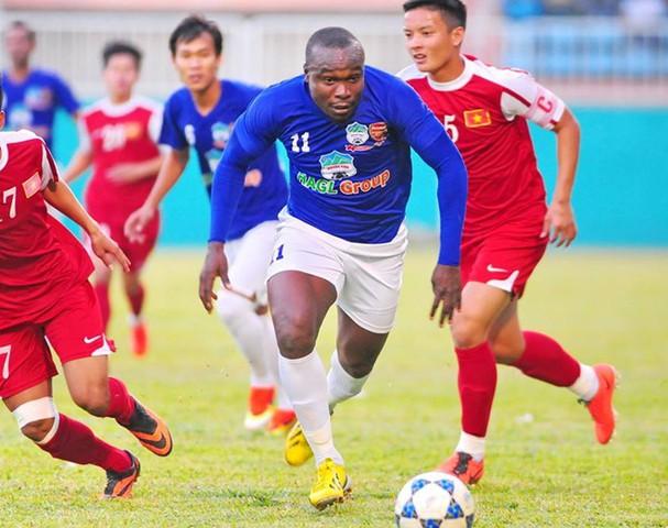 Hoàng Vũ Samson có mặt, Thanh Hóa giăng bẫy chờ Viettel; Cerezo Osaka sắp đưa Văn Lâm sang Nhật Bản