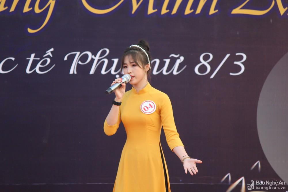 Tôn vinh vẻ đẹp lao động nữ ở Nghệ An