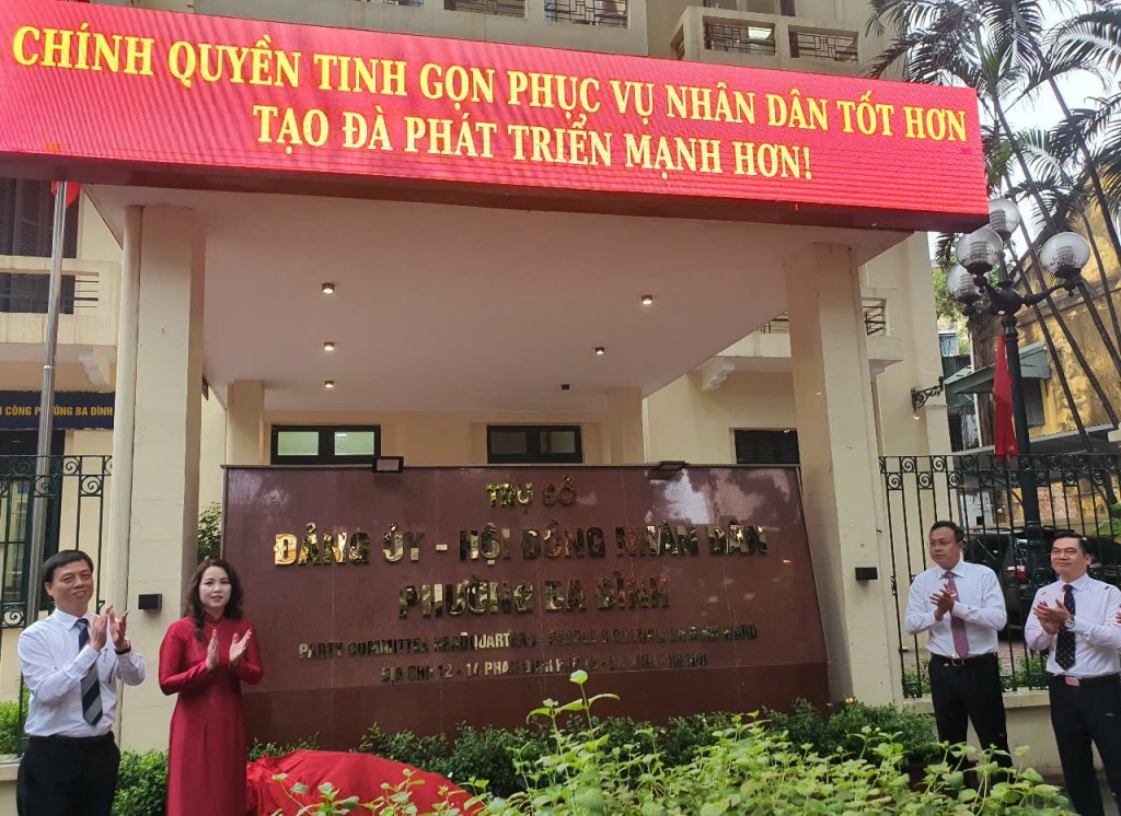 Ngày đầu vận hành chính quyền địa phương 2 cấp ở phường Ba Đình Ngày đầu vận hành chính quyền địa phương 2 cấp ở phường Ba Đình