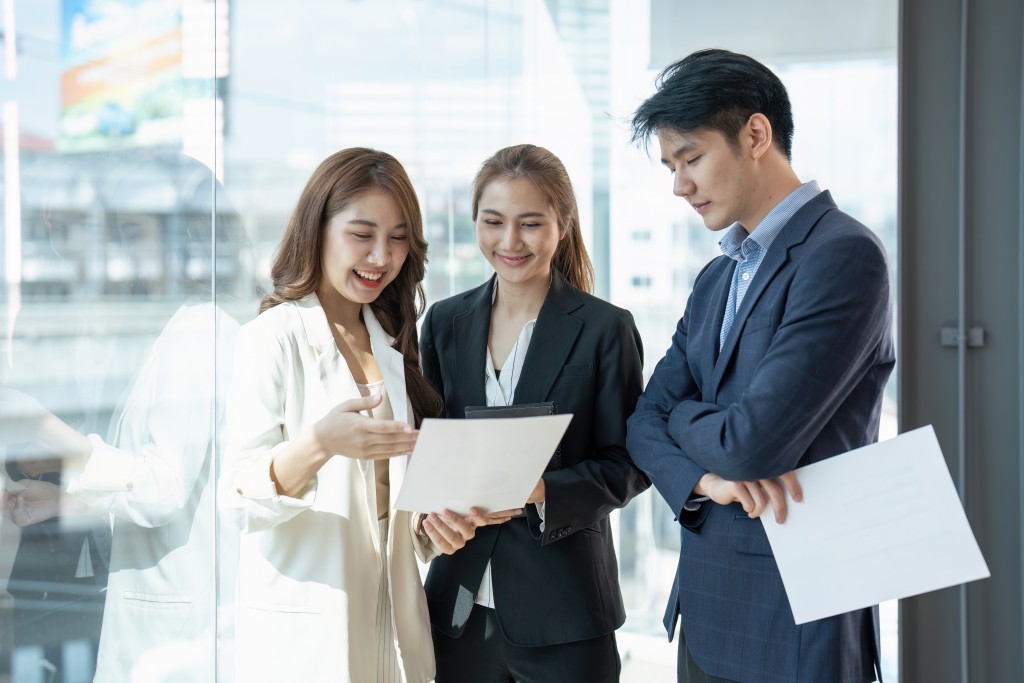 Kế hoạch kế nhiệm hiệu quả là chuẩn bị cho tương lai tổ chức bằng cách nhận diện, giữ chân và phát triển nhân tài nội bộ thành lãnh đạo kế cận