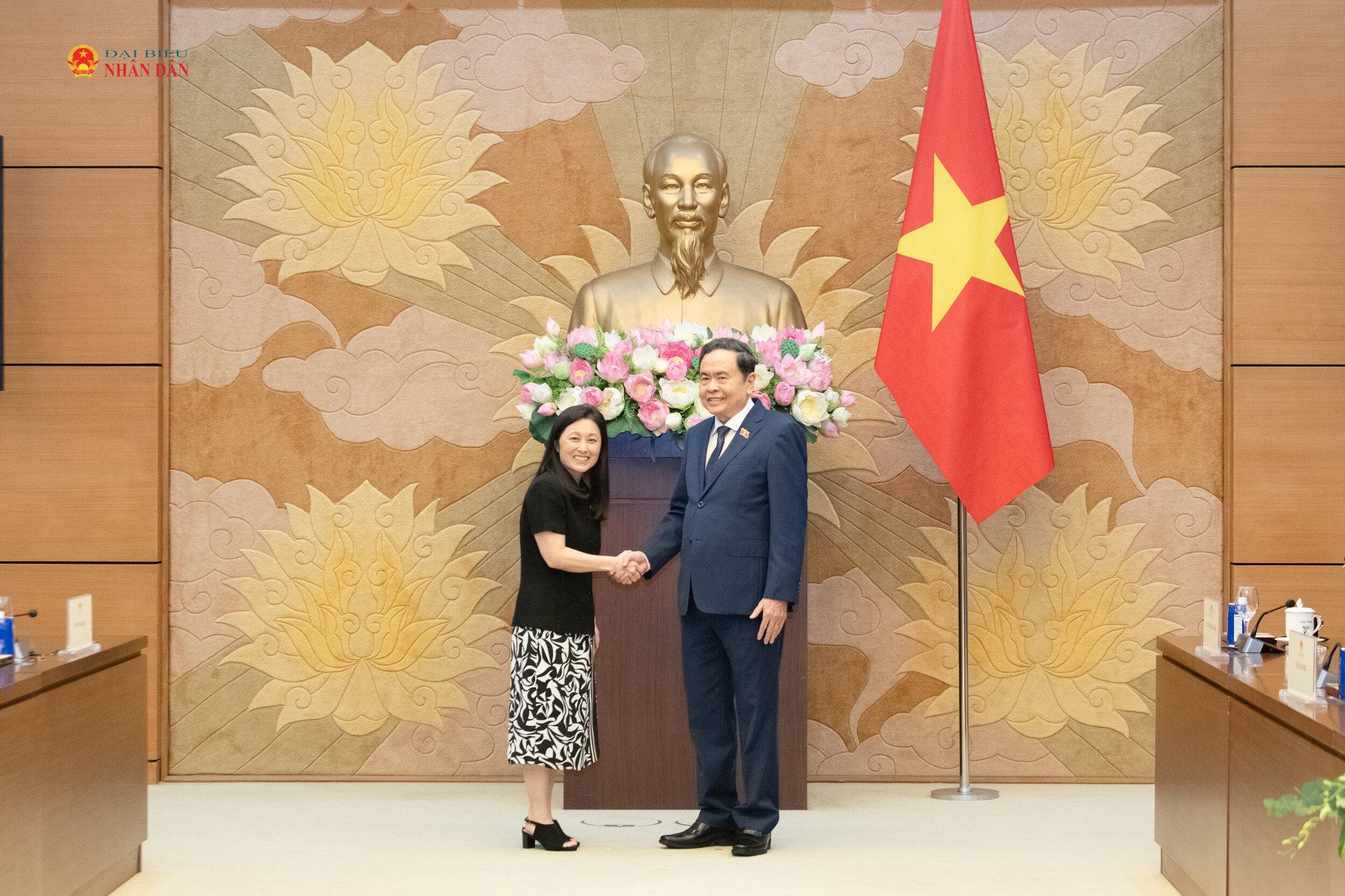 Chủ tịch Quốc hội Trần Thanh Mẫn tiếp Đại sứ Hoa Kỳ tại Việt Nam Jennifer Wicks.