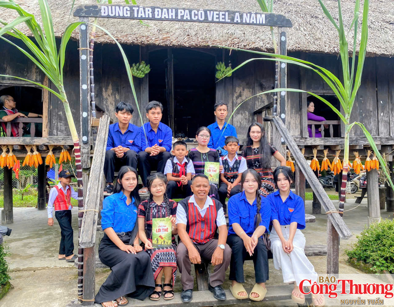 Nhà Moong là nơi sinh hoạt cộng đồng vào các dịp lễ lớn, quan trọng của đồng bào dân tộc Pa Cô.
