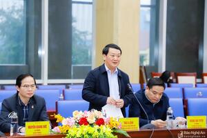 Đoàn công tác của Ủy ban Dân tộc làm việc với UBND tỉnh Nghệ An
