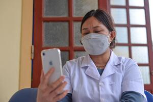 Cán bộ trạm y tế 'thời' COVID-19: Ở nơi làm việc không có ngày nghỉ