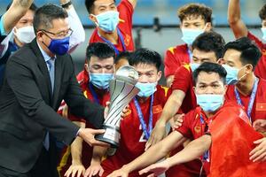 Chủ tịch nước Nguyễn Xuân Phúc chúc mừng, biểu dương U23 Việt Nam