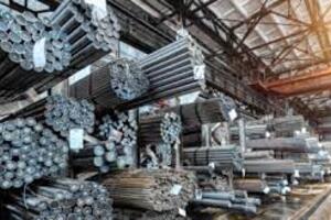 Mỗi tháng chi hơn 1 tỷ USD nhập sắt thép