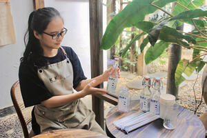 "Xanh hóa" hoạt động kinh doanh