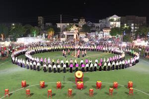 Ngày hội văn hóa các dân tộc dưới 10.000 người