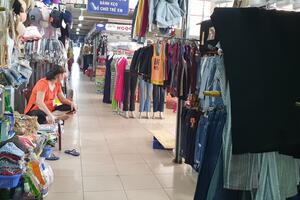 Tiểu thương Đà Nẵng than trời vì buôn bán ế ẩm, mặt bằng tăng cao