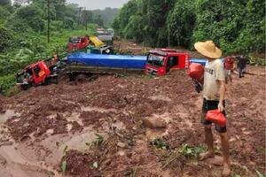 Đèo Đất thông tuyến, Cửa khẩu Cầu Treo nhộn nhịp trở lại