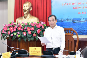 Phó Thủ tướng: Mở đợt cao điểm chống khai thác hải sản bất hợp pháp