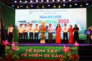 Diện mạo tươi sáng tại xã kiểu mẫu đầu tiên của Sơn Tây