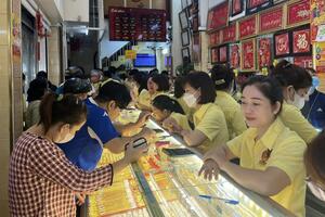 TP Hồ Chí Minh: Thị trường sôi động ngày vía Thần Tài