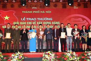 Thể hiện tình yêu, trách nhiệm với Hà Nội qua các tác phẩm báo chí