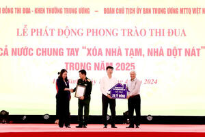Agribank hưởng ứng phong trào thi đua chung tay “xóa nhà tạm, nhà dột nát”