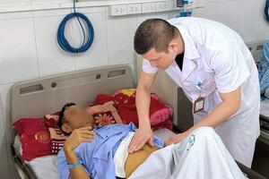 Cảnh báo suy gan do tự ý uống thuốc nam để điều trị bệnh