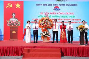 Long Biên: thêm vườn hoa xanh hiện đại được gắn biển tại phường Thượng Thanh
