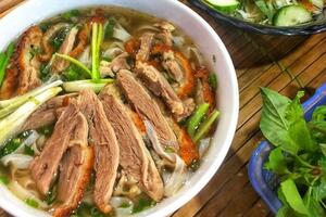 “Phở vịt quay” - món ngon không thể bỏ lỡ khi đến Cao Bằng