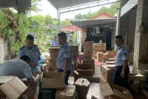 Hà Giang: Phát hiện hơn 16.000 sản phẩm thực phẩm không rõ nguồn gốc xuất xứ