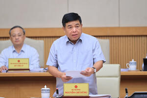Phấn đấu tăng trưởng cả năm 2024 đạt và vượt 7%