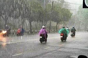 Cảnh báo mưa lớn khu vực nội thành Hà Nội