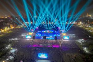 Khai mạc Festival Ninh Bình lần thứ 3: 'Dòng chảy di sản'