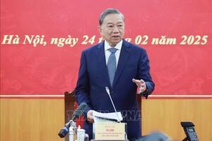 Tổng Bí thư Tô Lâm yêu cầu thúc đẩy tiêu dùng nội địa, tăng xuất khẩu ròng