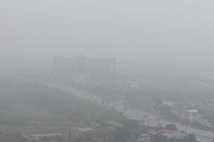 Chất lượng không khí Hà Nội có dấu hiệu đi xuống