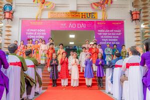 Nhiều hoạt động văn hóa đặc sắc tại Tuần lễ Áo dài cộng đồng Huế