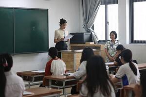 Thỏa sức sáng tạo ở môn Văn, thí sinh tự tin đi thi Toán