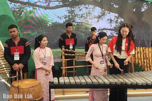 Ấn tượng từ những sắc màu văn hóa