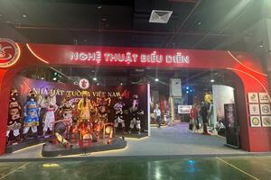 Ấn tượng với gian triển lãm thành tựu công nghiệp văn hóa